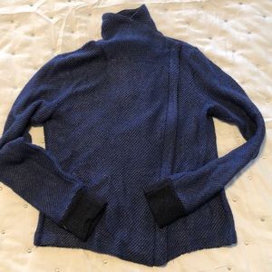 Beautiful blue/black Halogen jacket